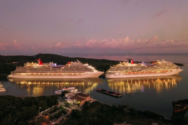 CRUISE VESSELS